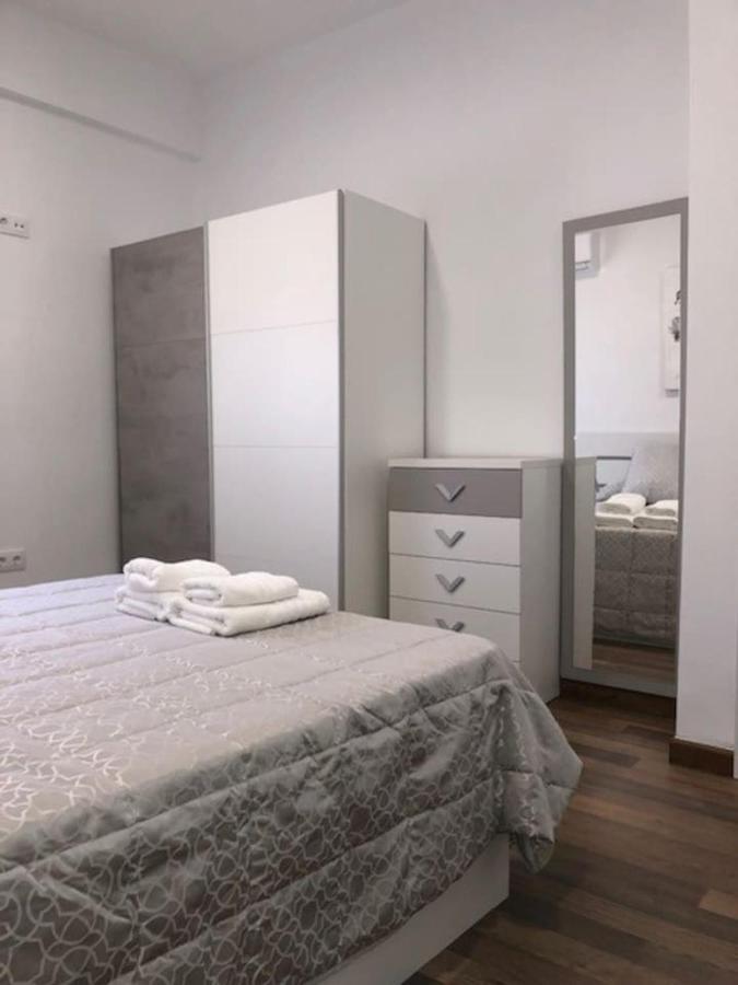 Rg Apartamentos Almería Eksteriør billede