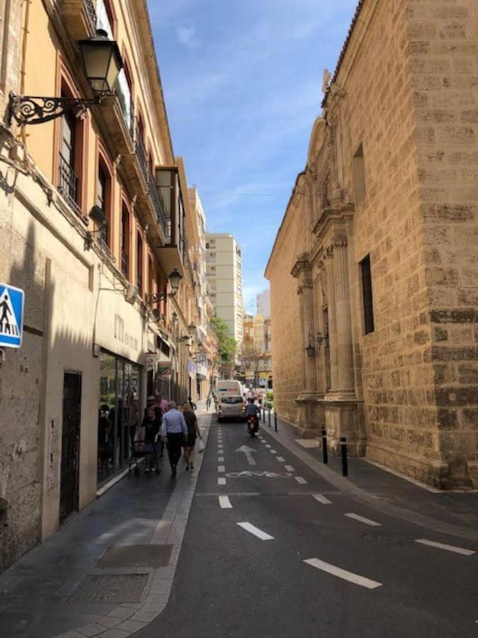 Rg Apartamentos Almería Eksteriør billede